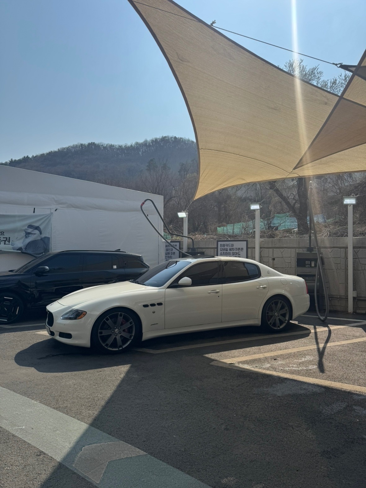 콰트로포르테 4.7 S V8 스포츠 GTS 매물 썸네일