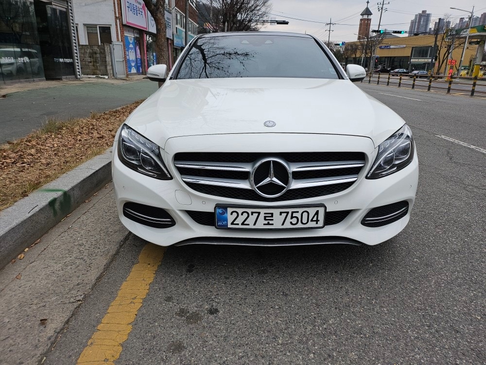 C 클래스 W205 C220 d 매물 썸네일