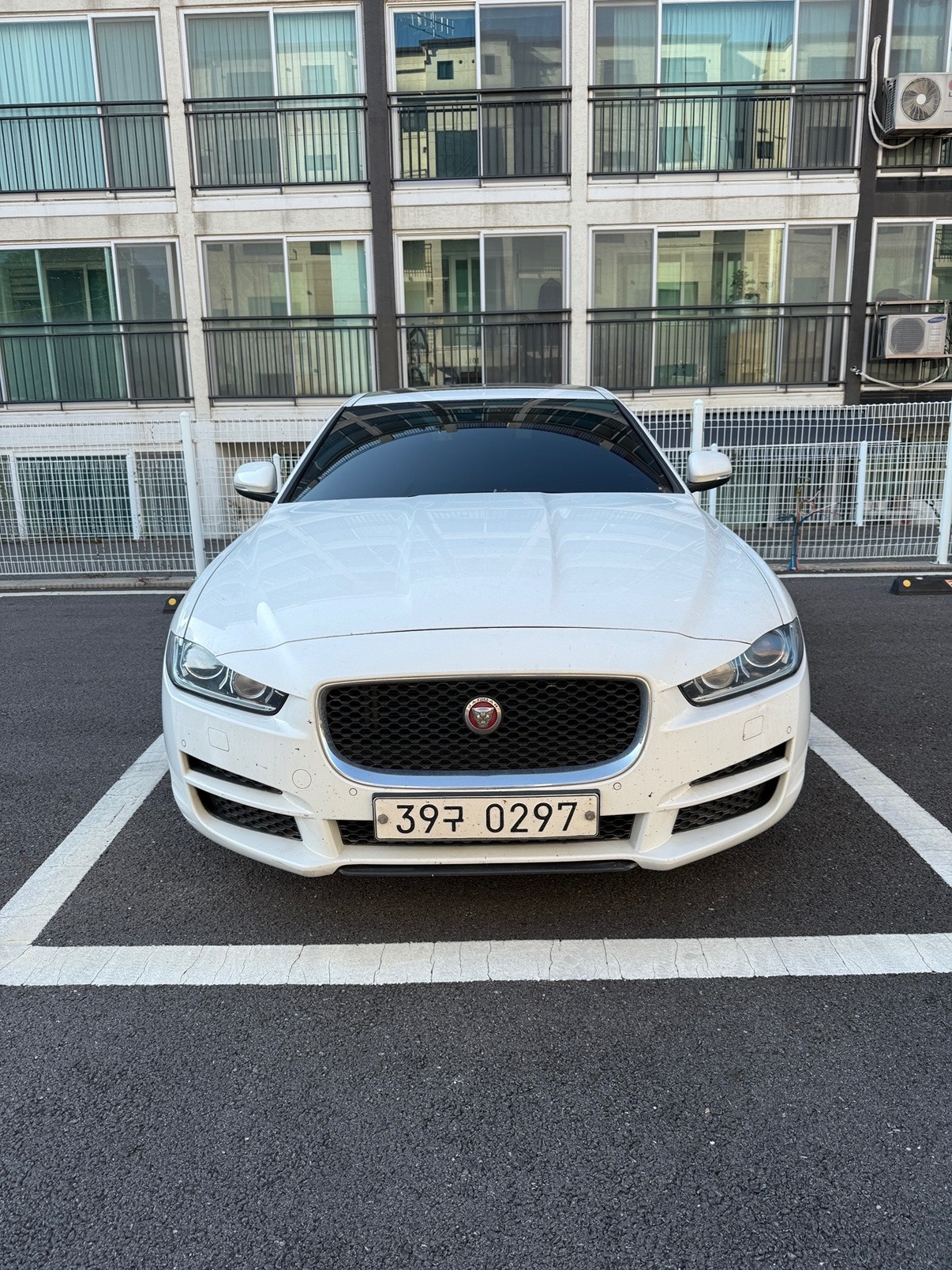 XE 2.0 t 프레스티지 매물 썸네일