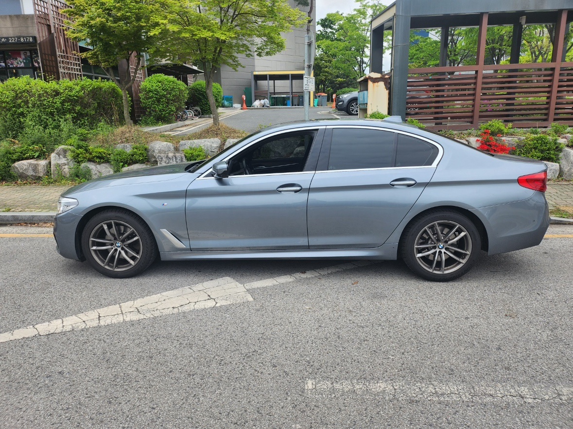 5시리즈 G30 520d xDrive (190마력) 매물 썸네일