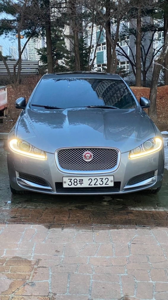 XF X250 2.2 d 럭셔리 매물 썸네일