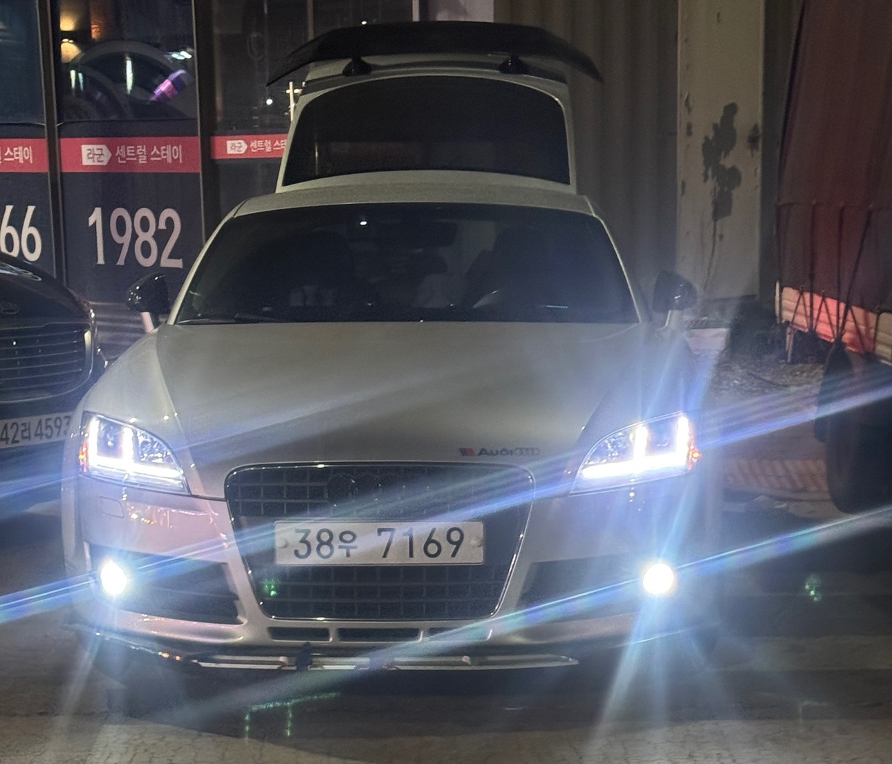 TT 8J 2.0 TFSI 쿠페 (200마력) 매물 썸네일