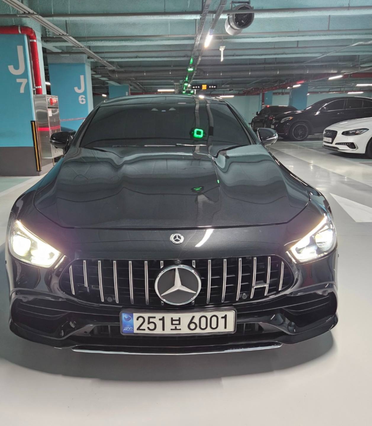 AMG GT C190 4도어 GT43 4Matic + 전기형 (367마력) 매물 썸네일