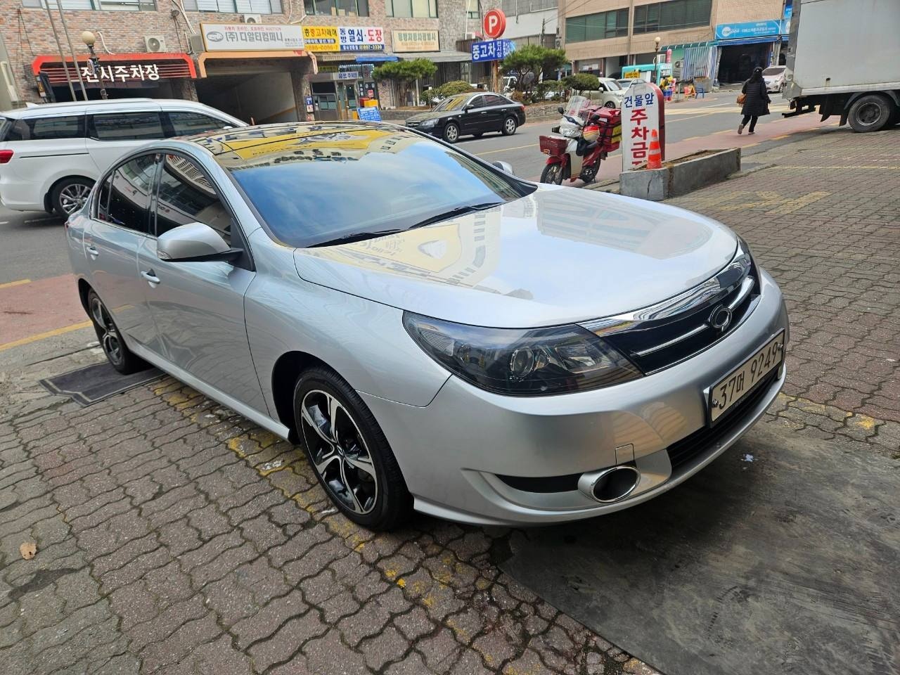 뉴 SM5 신형 L43 2.0 LPLi (140마력) 매물 썸네일