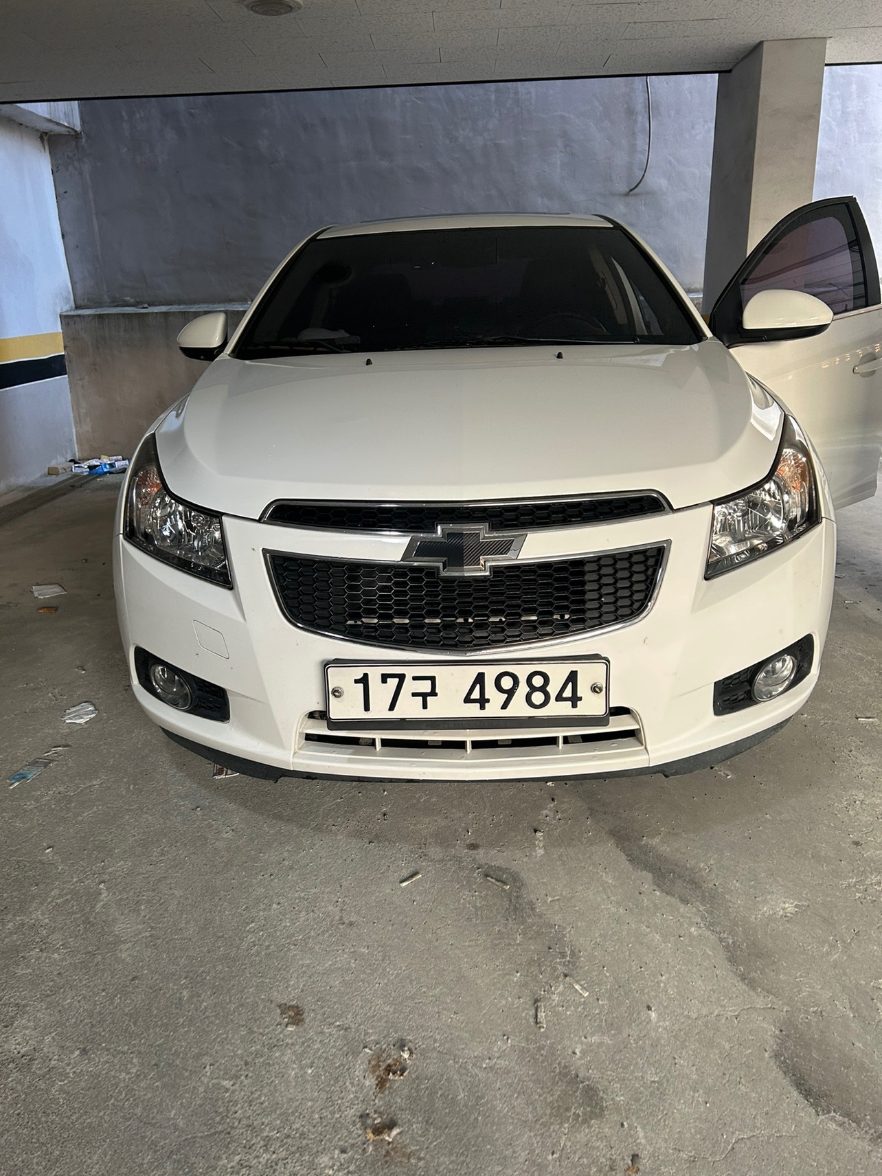 크루즈 J300 4도어 1.8 DOHC FWD LTZ 매물 썸네일