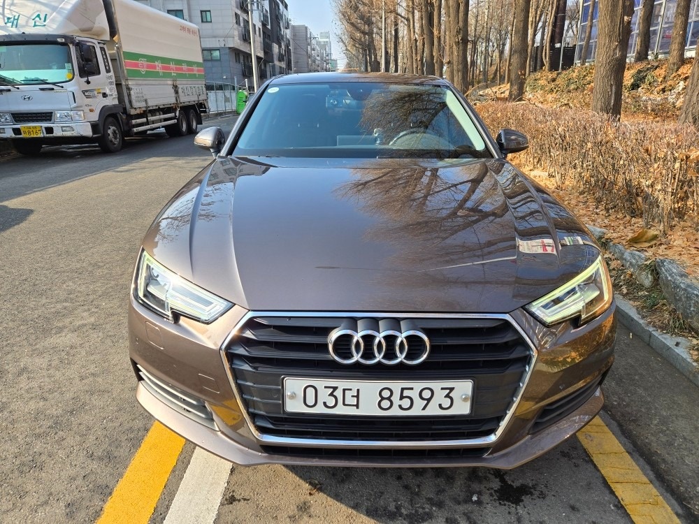 A4 B9/8W 30 TDI (150마력) 매물 썸네일