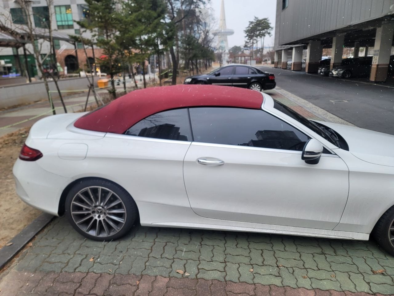 C 클래스 W205 C200 카브리올레 전기형 (211마력)AMG Line 매물 썸네일