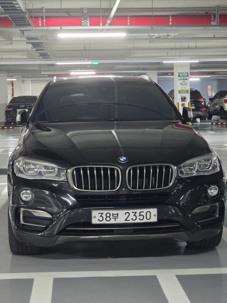 X6 F16 40d xDrive (313마력) 매물 썸네일