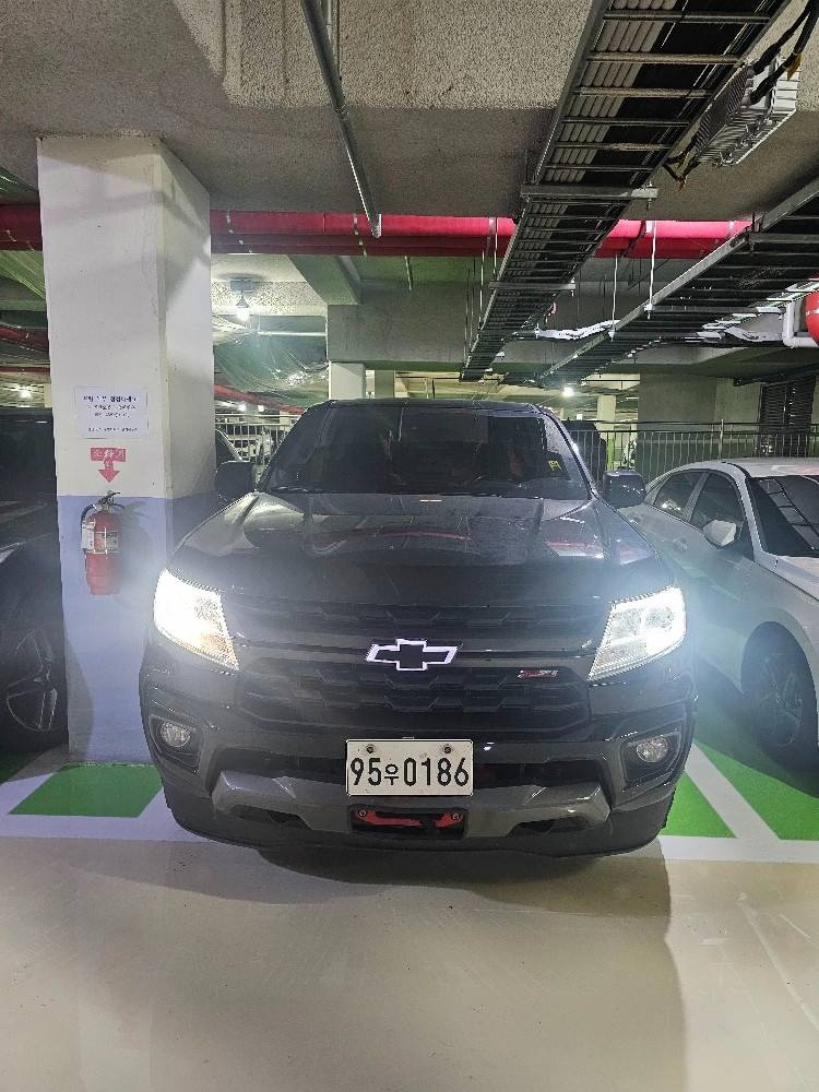 리얼 뉴 콜로라도 가솔린 3.6 AWD Z71-X 매물 썸네일
