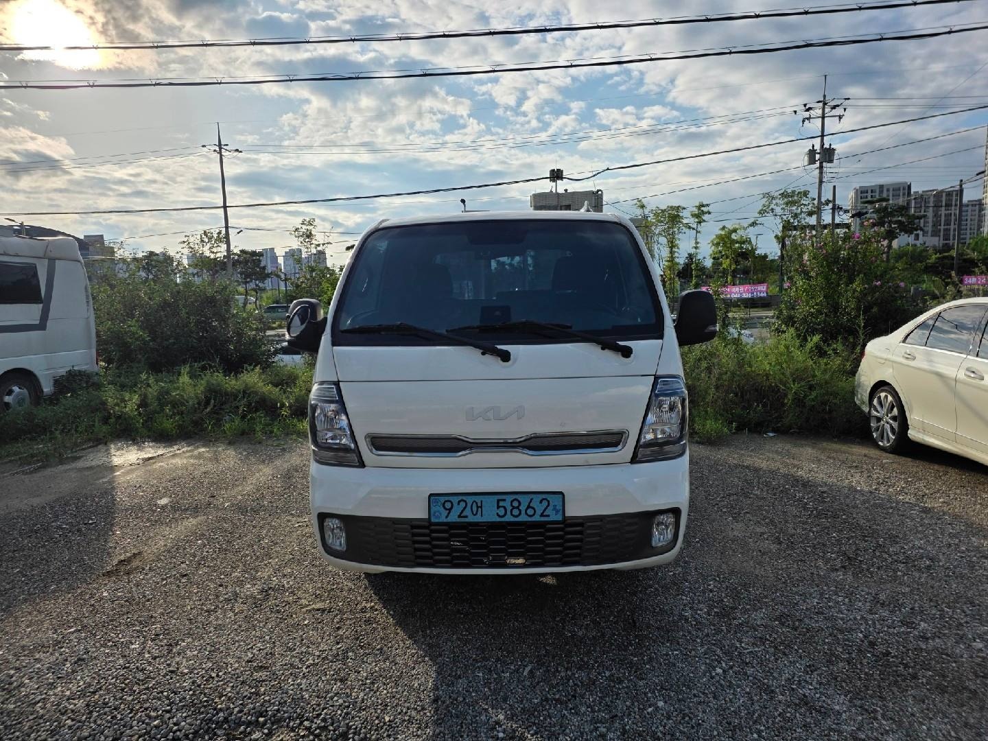 더 뉴 봉고 Ⅲ 1톤 PU BEV 초장축 킹캡 GLS 매물 썸네일