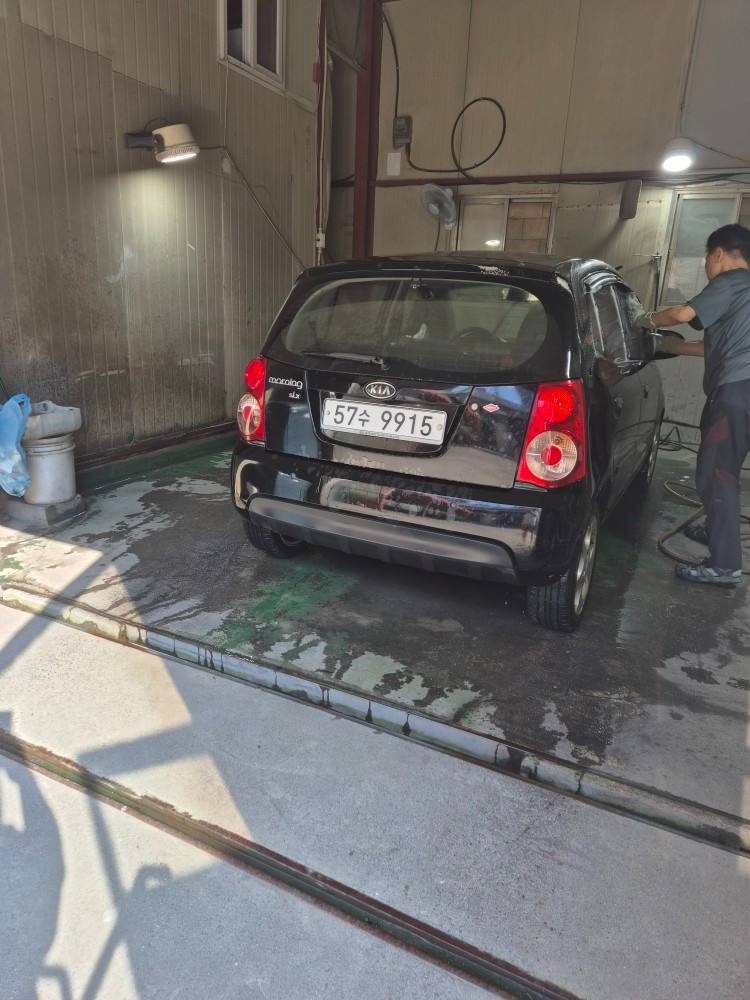 뉴 모닝 SA 5도어 1.0 SLX 고급형 블랙프리미엄 매물 썸네일