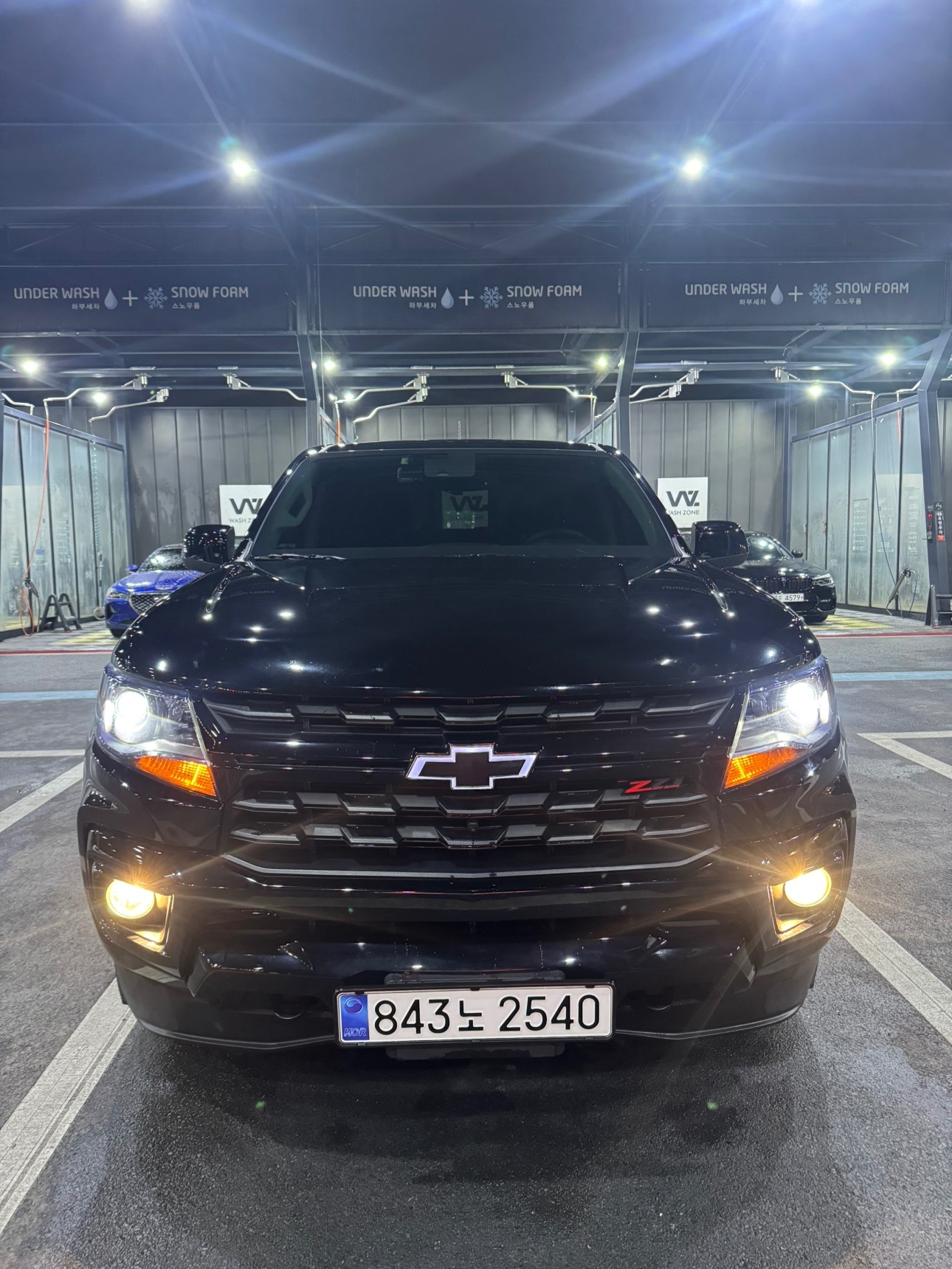 리얼 뉴 콜로라도 가솔린 3.6 AWD Z71-X 미드나잇 매물 썸네일