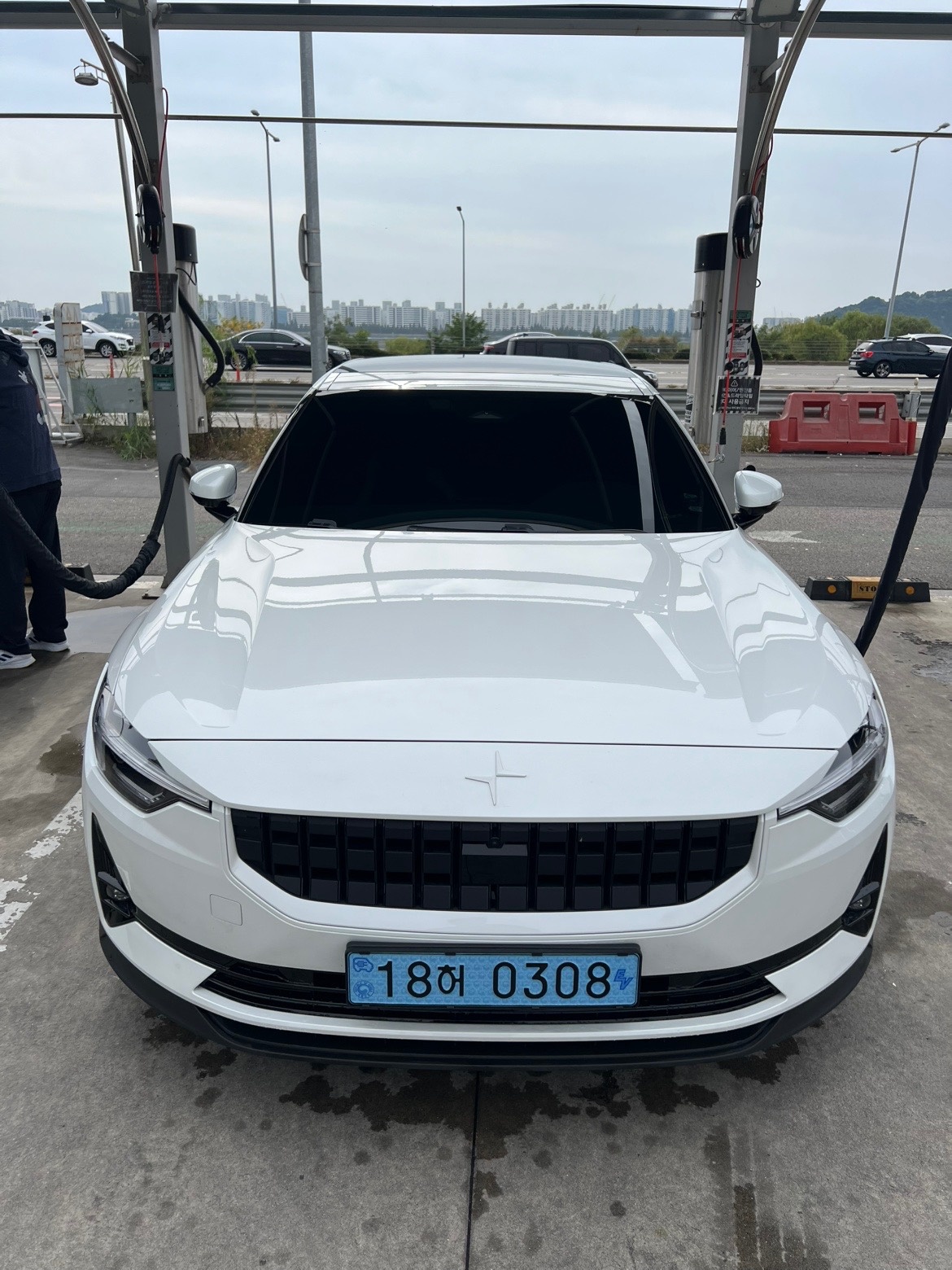 폴스타 Ⅱ BEV(롱레인지 싱글) FWD 전기형 (417km) 매물 썸네일