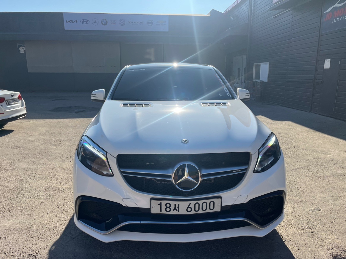 GLE 클래스 W166 GLE63 S amg 4Matic Coupe (585마력) 매물 썸네일