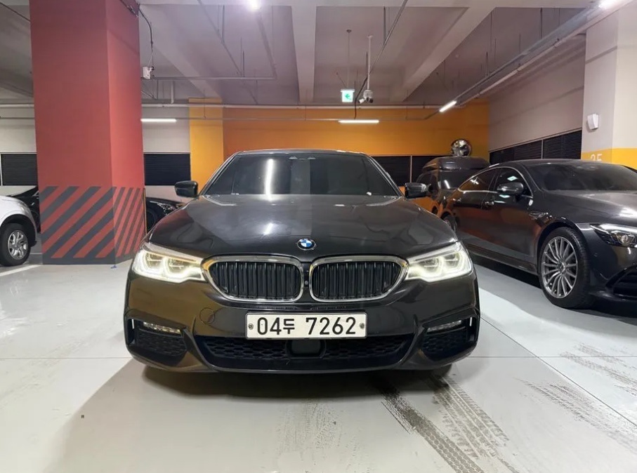 5시리즈 G30 520d xDrive (190마력)M 스포츠 플러스 매물 썸네일