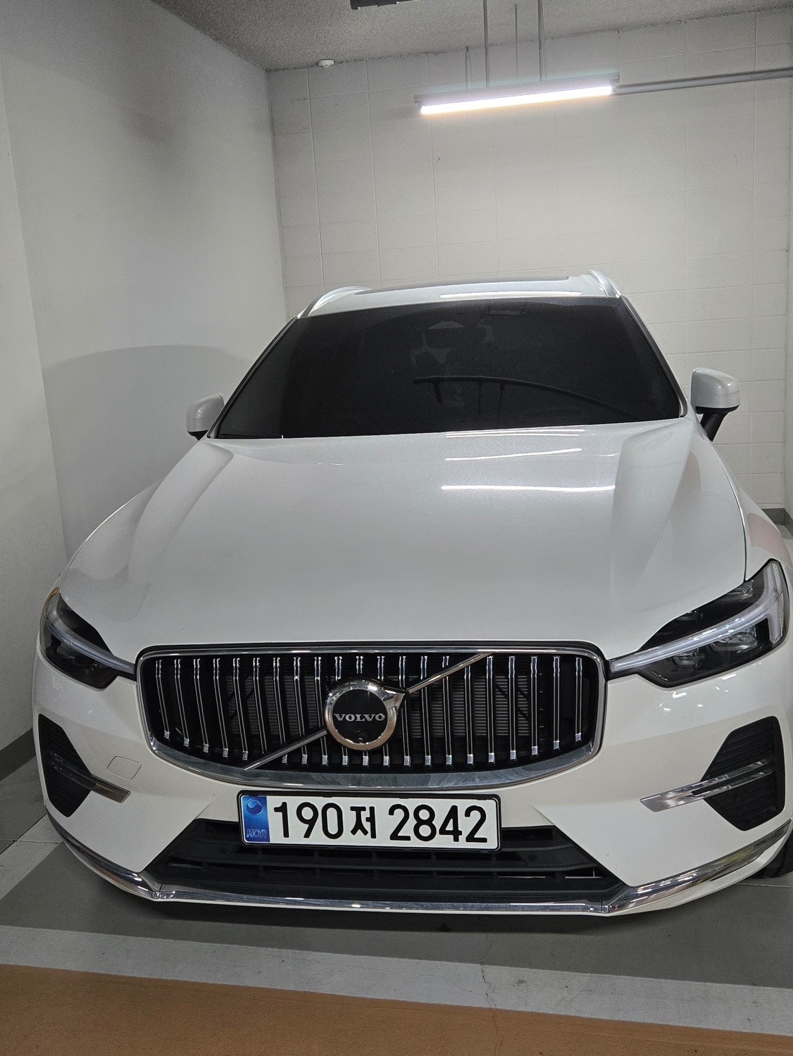 XC60 Ⅱ B5 AWD 후기형 (250마력)얼티메이트 브라이트 매물 썸네일