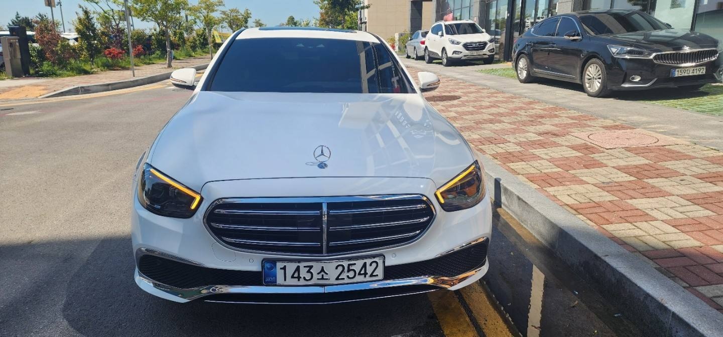 E 클래스 W213 E250 후기형 (211마력) 매물 썸네일
