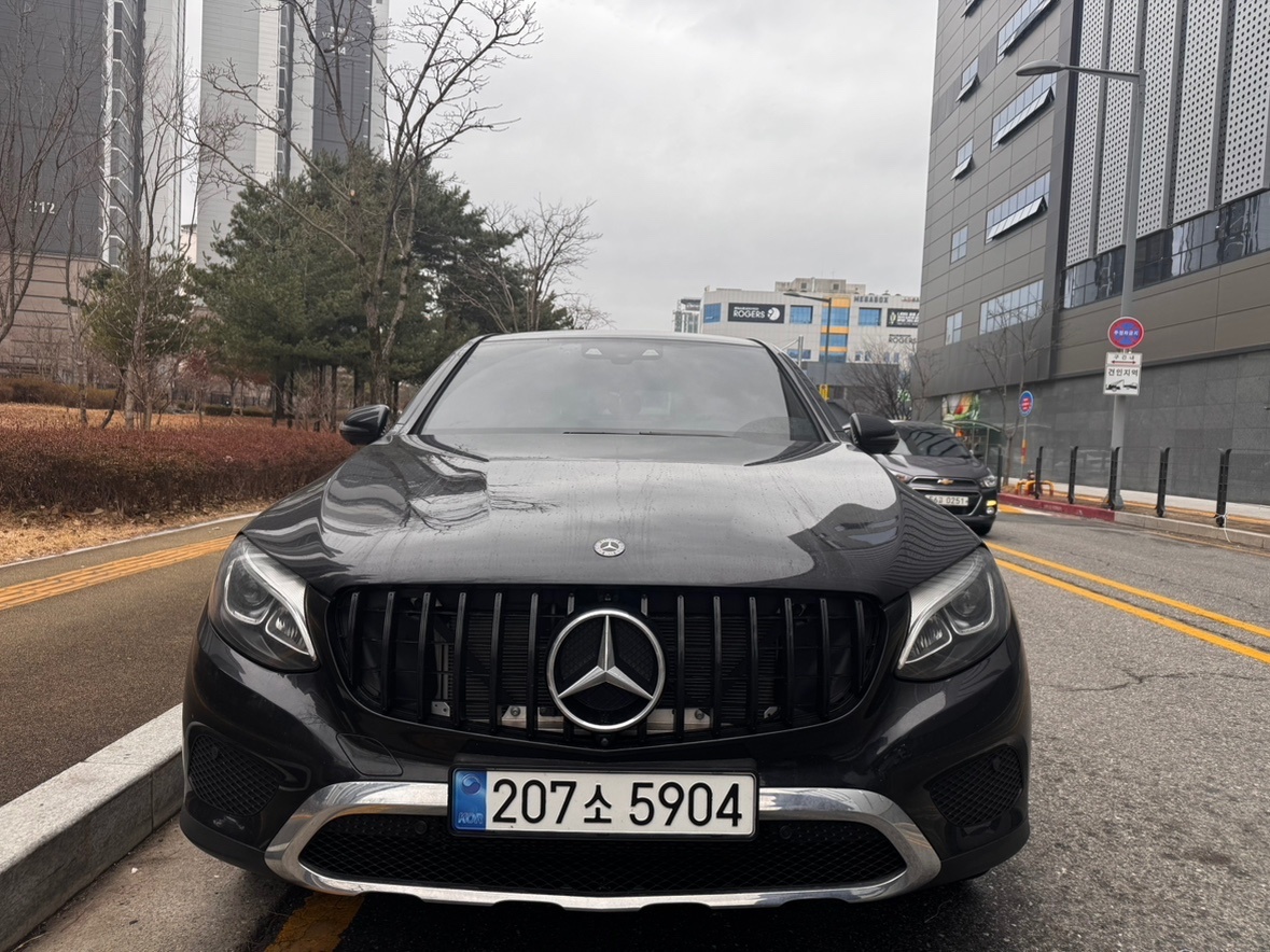 GLC X253 GLC300 4Matic Coupe 후기형 (258마력) 매물 썸네일