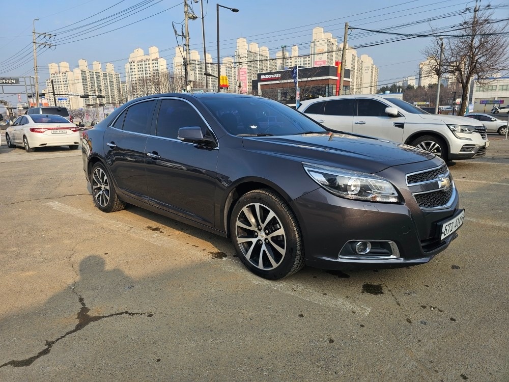 말리부 V300 2.0 DOHC FWD LTZ 디럭스팩(블랙휠) 매물 썸네일