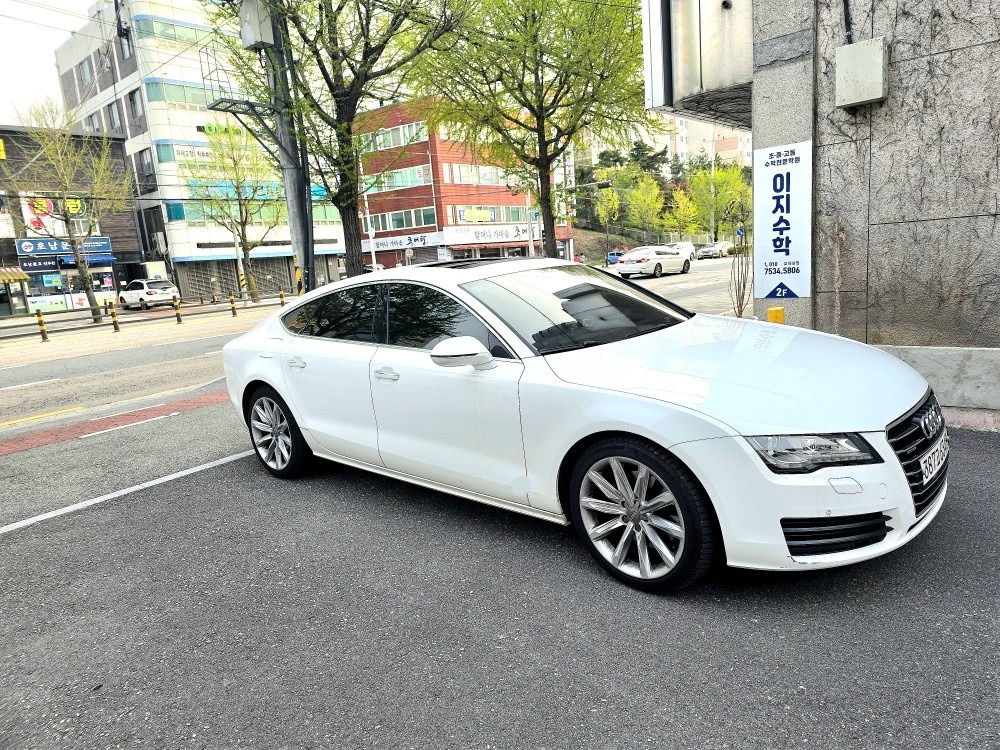 A7 Sportback 4G8 45 TDI 콰트로 (245마력) 매물 썸네일