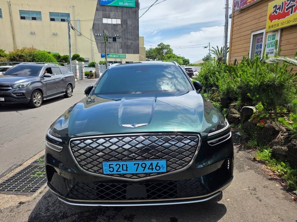 GV70  JK1 5인승(BEV 77.4kWh) AWD 19인치 (SDS1) 매물 썸네일