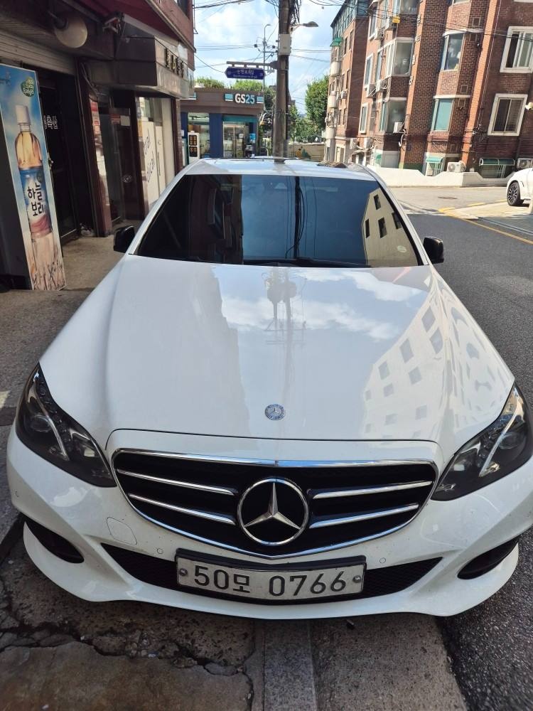 E 클래스 W212 E220 블루텍 (170마력)아방가르드 스포츠 매물 썸네일
