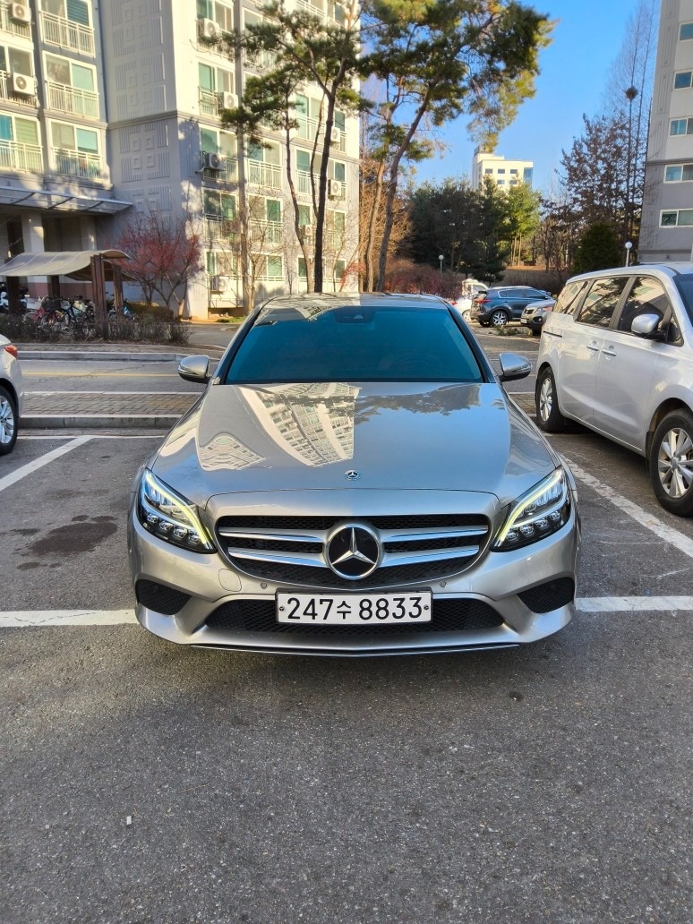 C 클래스 W205 C220 d (170마력)아방가르드 매물 썸네일