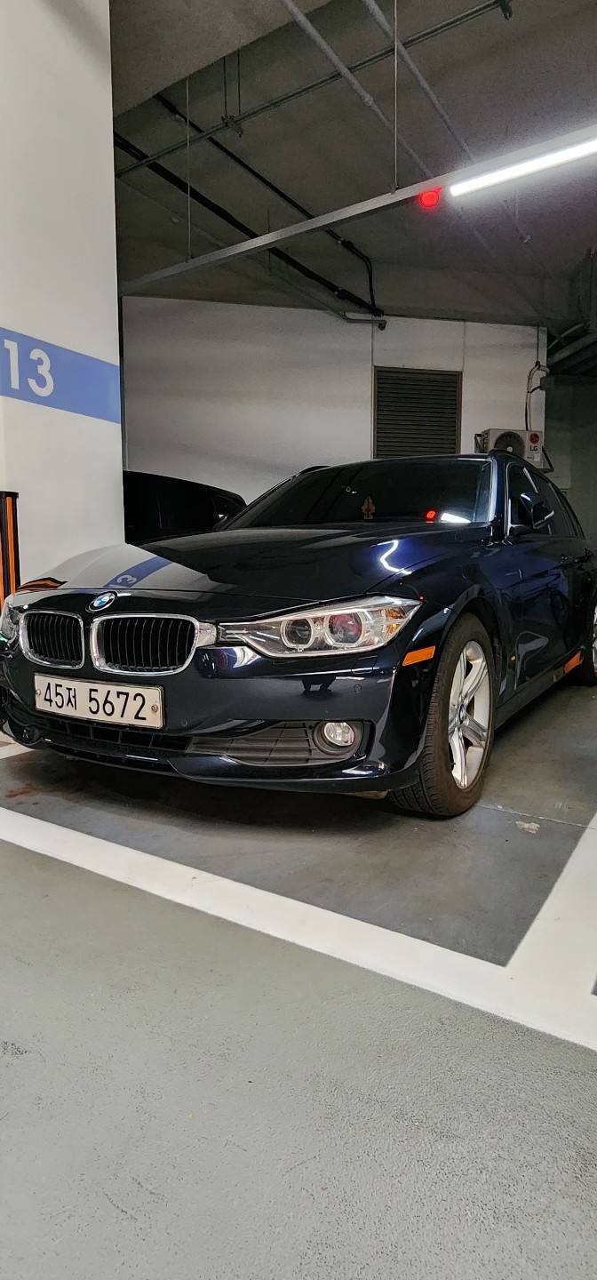 3시리즈 F30 320d 투어링 전기형 (184마력) 매물 썸네일