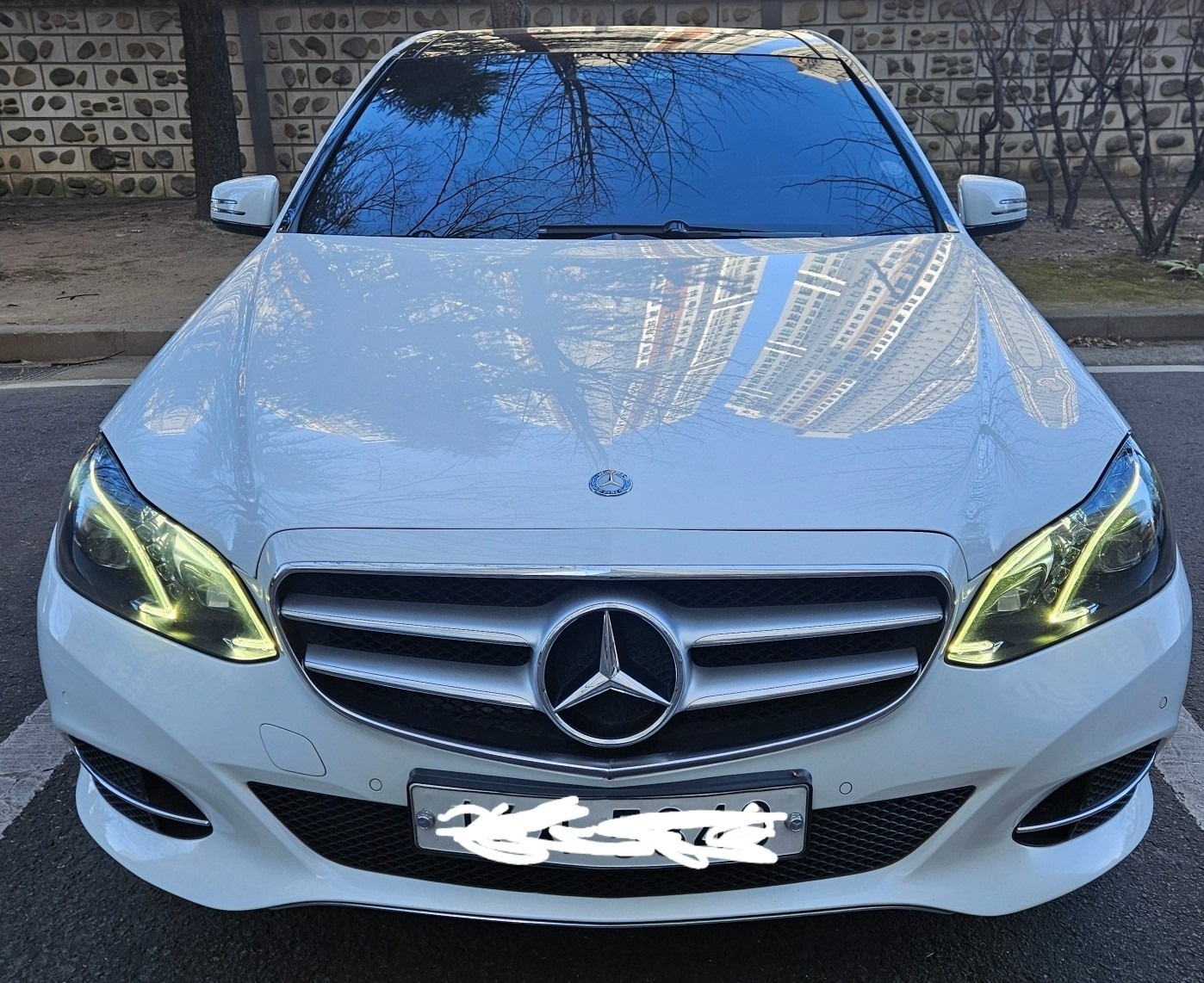 E 클래스 W212 E250 CDI 4Matic 후기형 (204마력)아방가르드 매물 썸네일