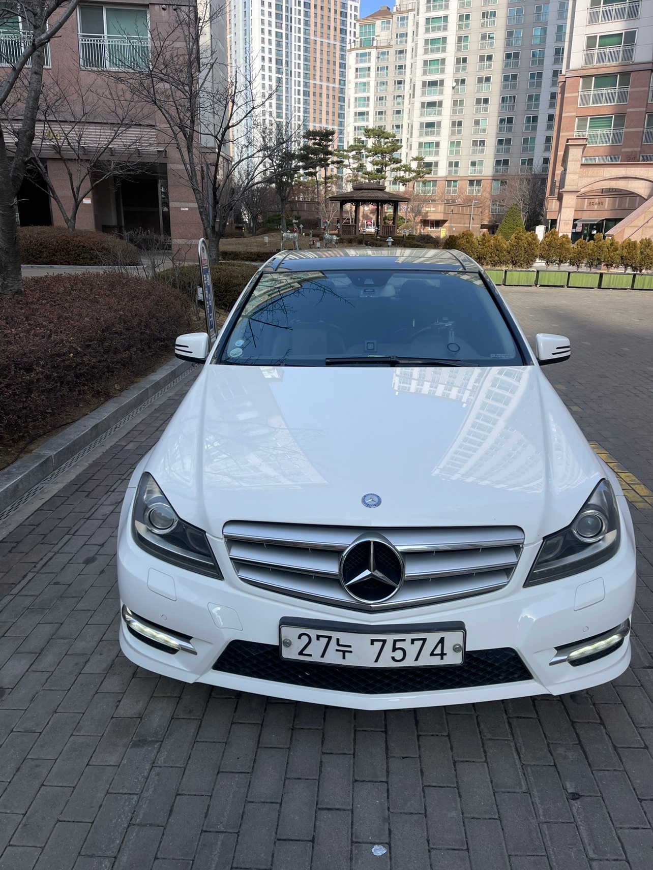 C 클래스 W204 C220 CDI (170마력)블루이피션시 매물 썸네일