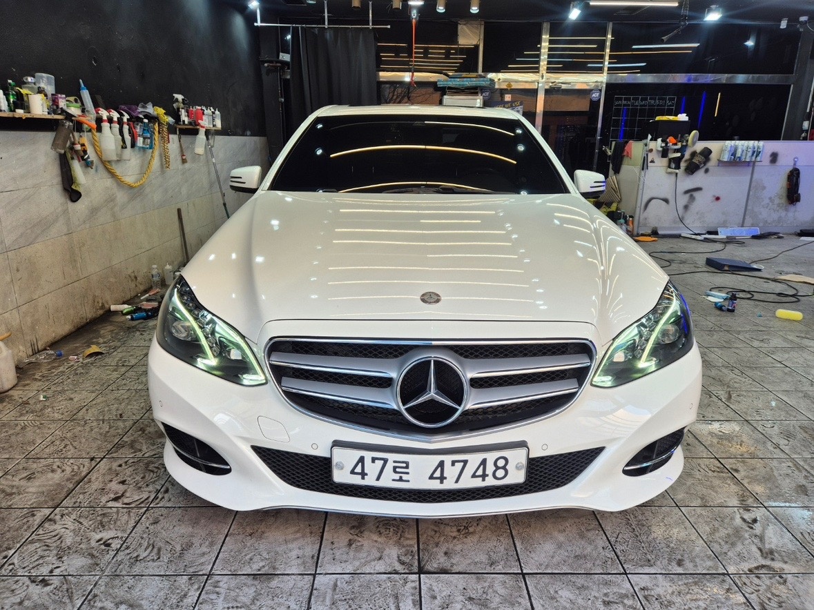 E 클래스 W212 E220 CDI 후기형 (170마력)아방가르드 매물 썸네일