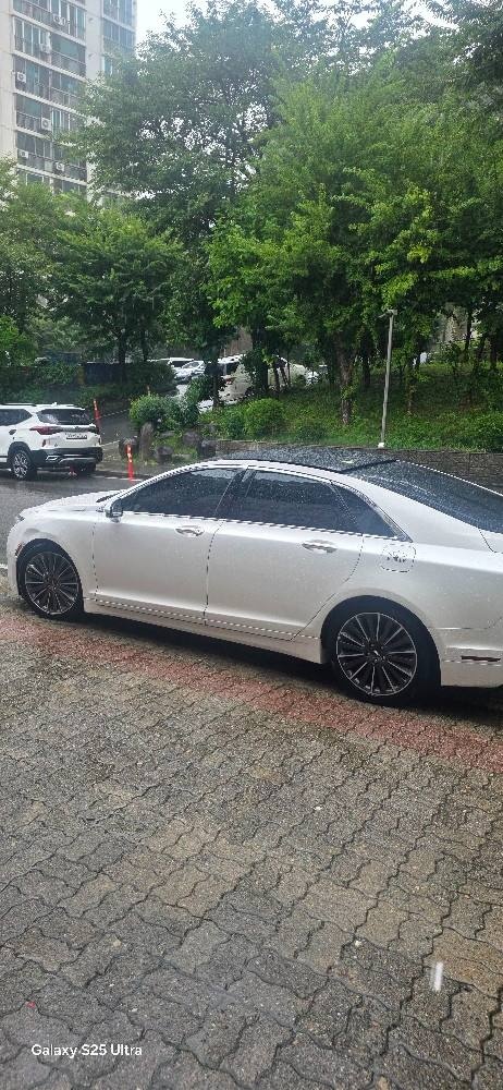 MKZ Ⅱ CD533 2.0 FWD 후기형 (234마력) 매물 썸네일