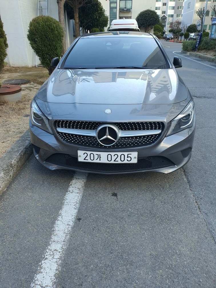 CLA 클래스 C117 CLA200 d 전기형 (136마력) 매물 썸네일