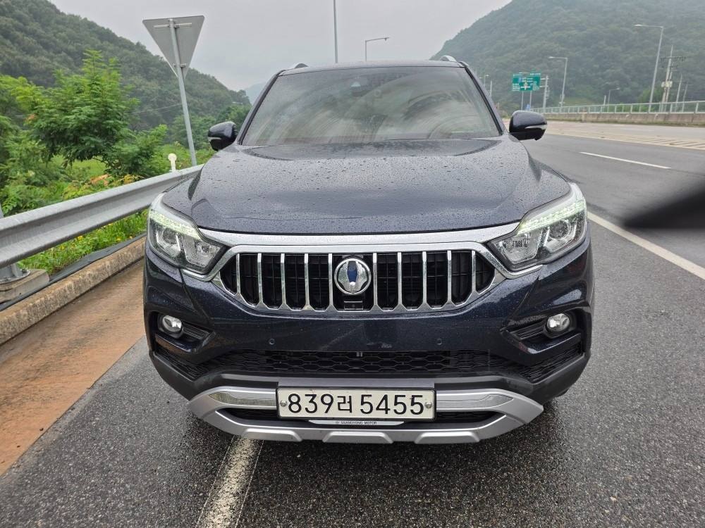 렉스턴 스포츠 칸 Q2 5인승 디젤 2.2 4WD (5-LINK) 프로페셔널 S 매물 썸네일