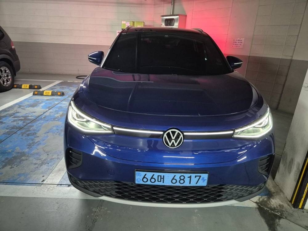 ID.4 BEV(82kWh) RWD Pro (405km) 매물 썸네일