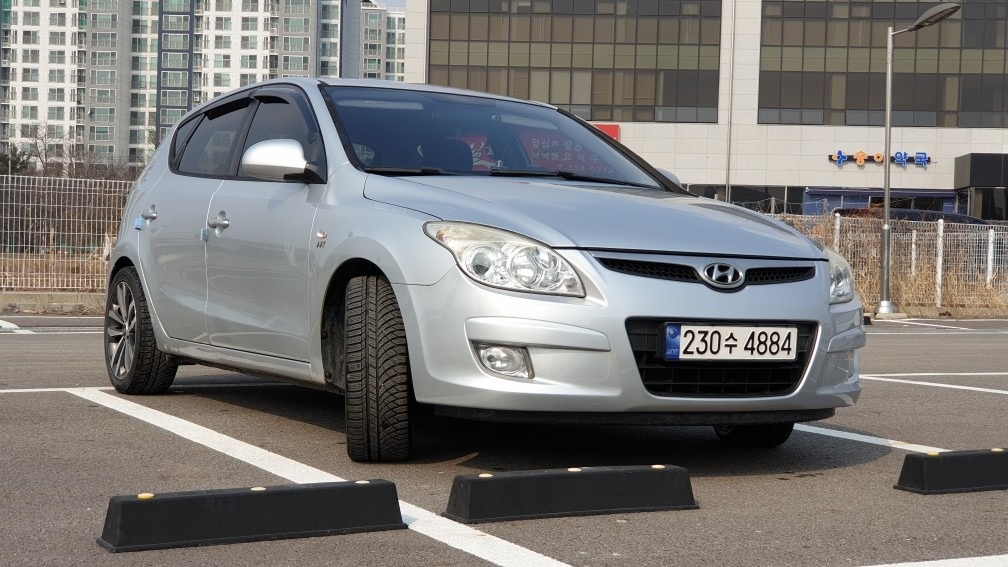 i30 FD 1.6 VVT FWD 럭셔리 매물 썸네일