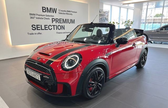 쿠퍼 뉴 S 컨버터블 Ⅲ F57 2DR 2.0 s JCW 매물 썸네일