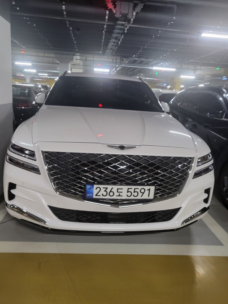 GV80 JX1 5인승(가솔린 2.5T) RWD 19인치 (기본 디자인) 매물 썸네일