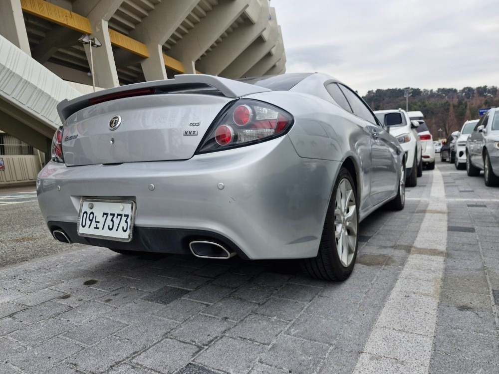 뉴 투스카니 GK 2.0 GTS I 기본 매물 썸네일