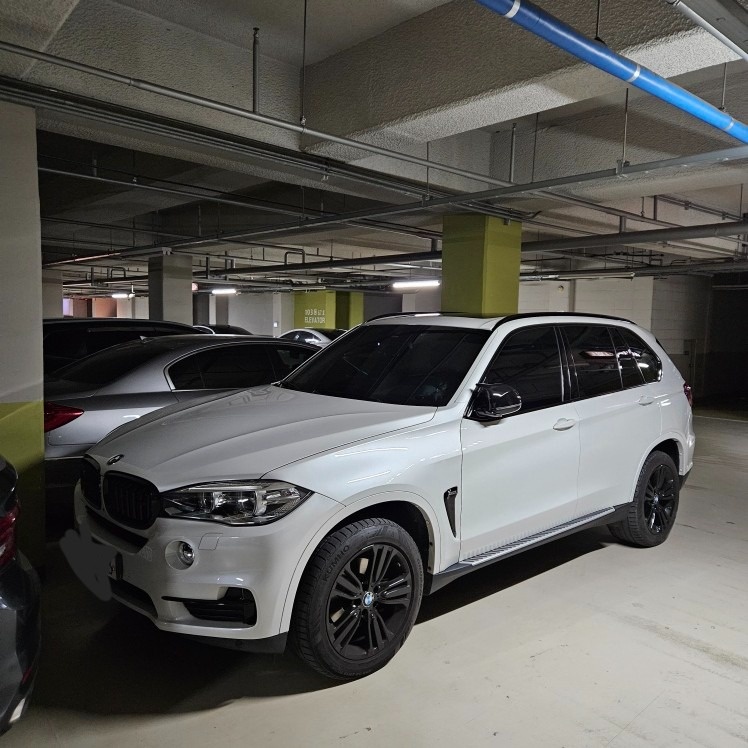 X5 F15 30d xDrive (258마력) 매물 썸네일