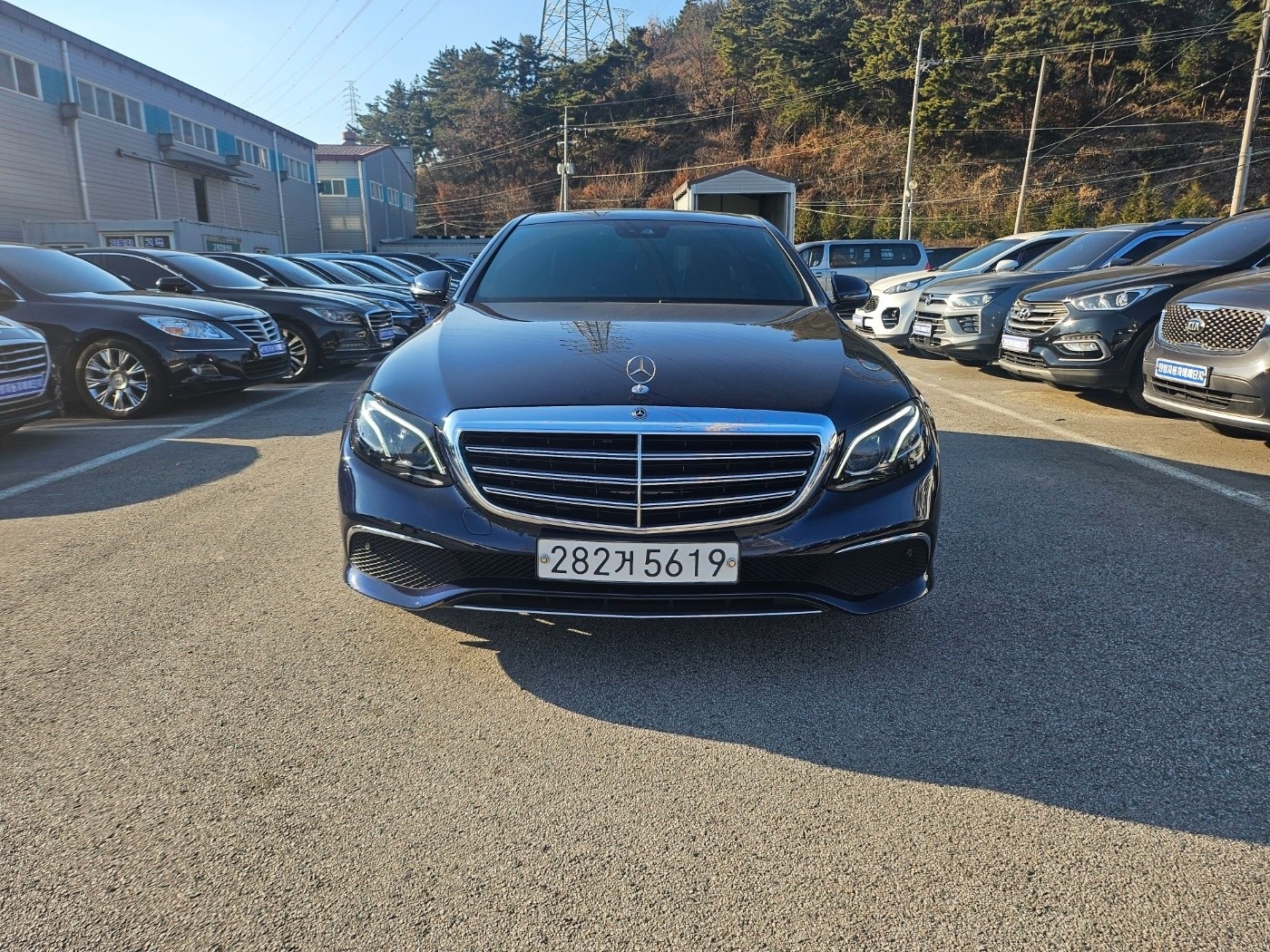 E 클래스 W213 E220 d 전기형 (163마력)익스클루시브 매물 썸네일