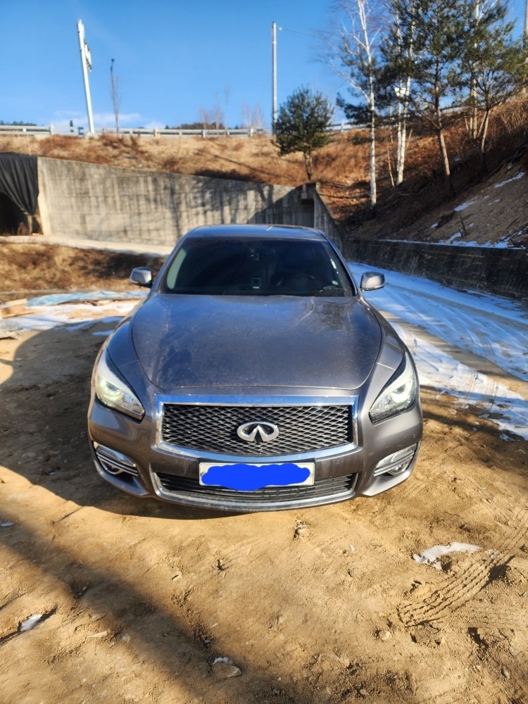 Q70 3.7 AWD (333마력) 매물 썸네일