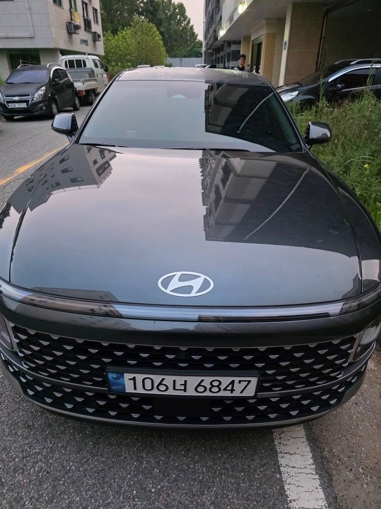 디 올 뉴 그랜저 GN7 1.6T HEV FWD 프리미엄 매물 썸네일