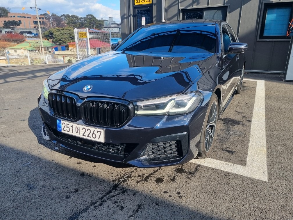 5시리즈 G30 523d xDrive 후기형 (190마력)M 스포츠 매물 썸네일