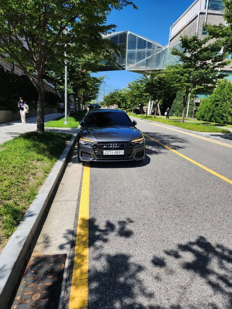A6 C8/4A 40 TDI (MHEV) (204마력) 매물 썸네일