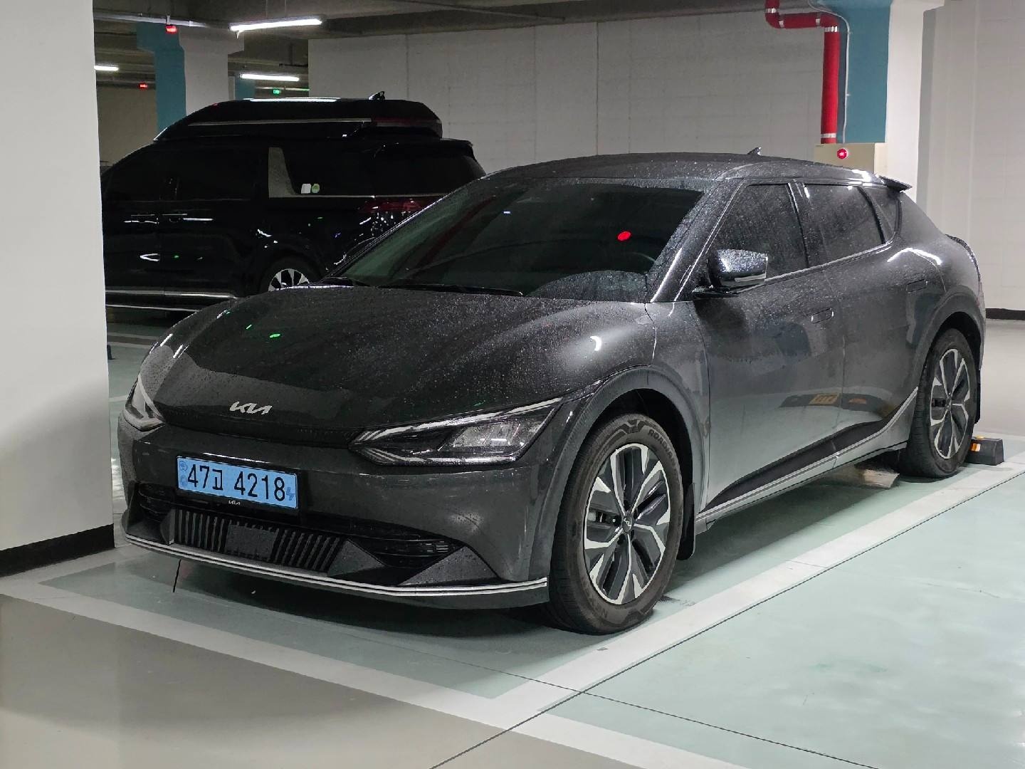 EV6 CV BEV(롱레인지/77.4kWh) RWD 라이트(470km) 매물 썸네일