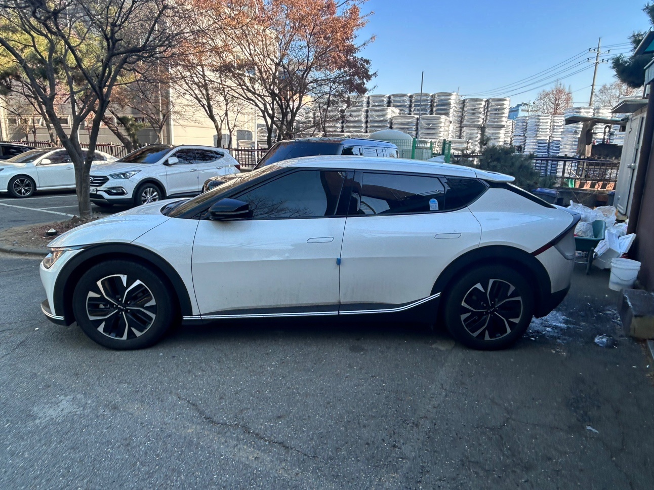 EV6 CV BEV(롱레인지/77.4kWh) RWD 에어(470km) 매물 썸네일