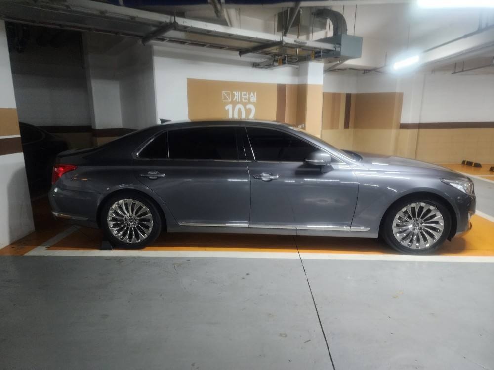 EQ900 HI 3.8 GDI AWD 프리미엄 럭셔리 매물 썸네일