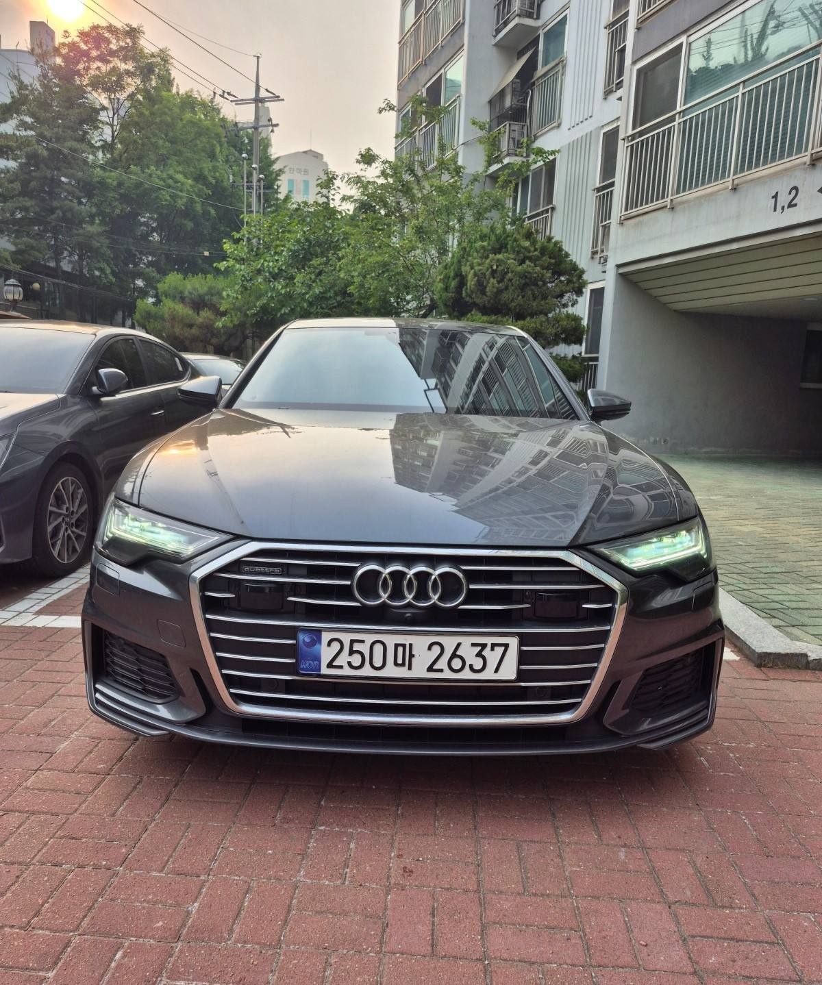 A6 C8/4A 45 TFSI 콰트로 (265마력)프리미엄 매물 썸네일