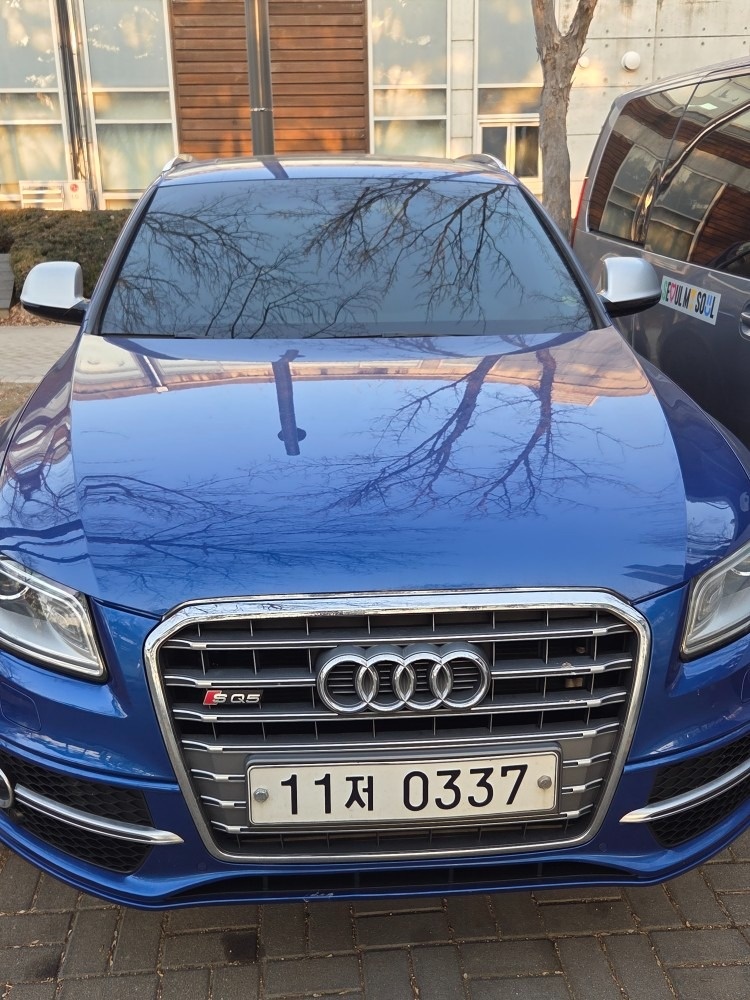 SQ5 8R 3.0 TDI 콰트로 (326마력) 매물 썸네일